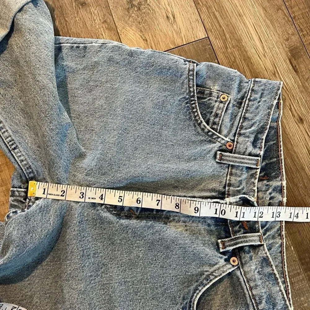 Vintage women’s 921 Levi’s shorts high rise size 6